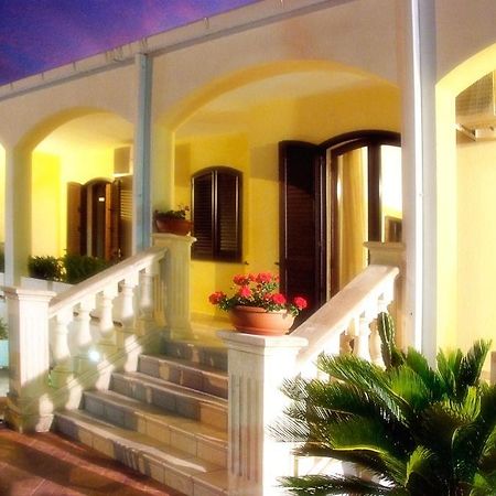 Cocumola Salento Terra Maris Bed & Breakfast エクステリア 写真