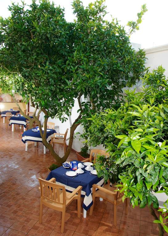Cocumola Salento Terra Maris Bed & Breakfast エクステリア 写真